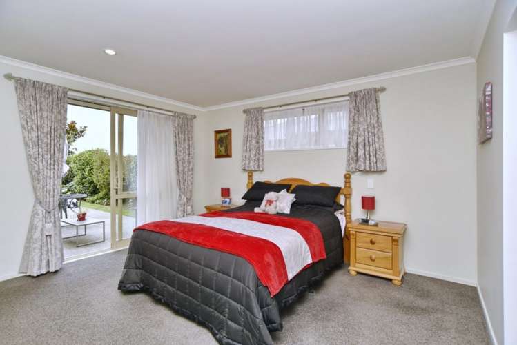 6 Wineberry Avenue Amberley_11