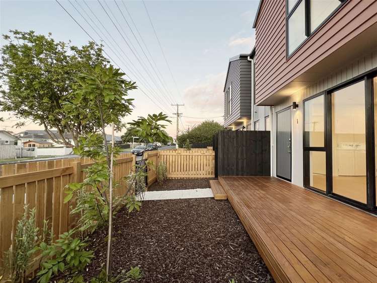 3/17 Rewarewa Road Te Atatu Peninsula_14