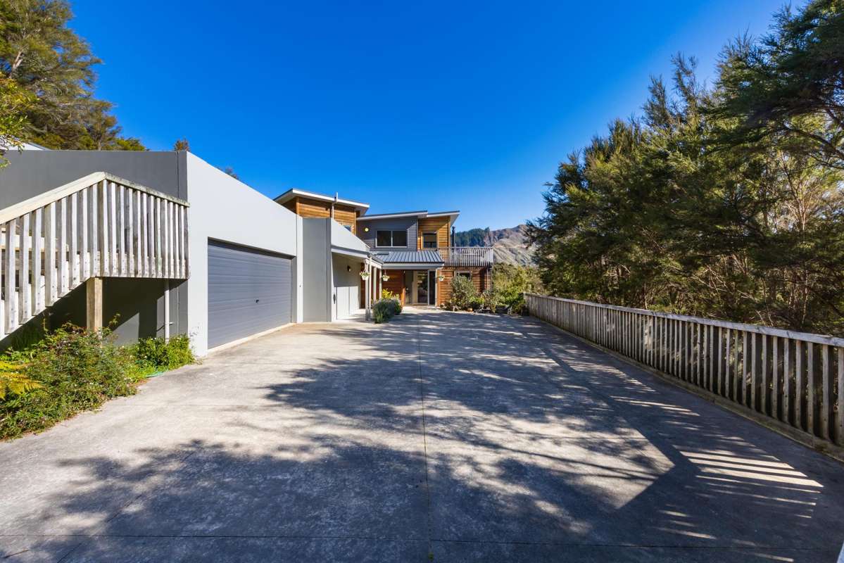 140 Leslies Road_2