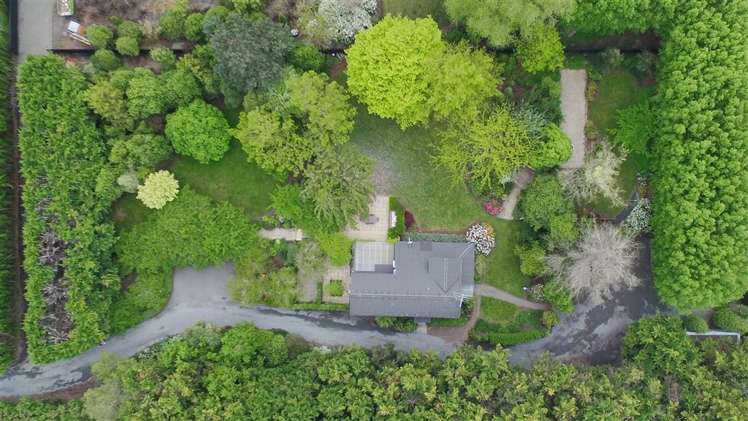 468 Marshland Road Marshland_0