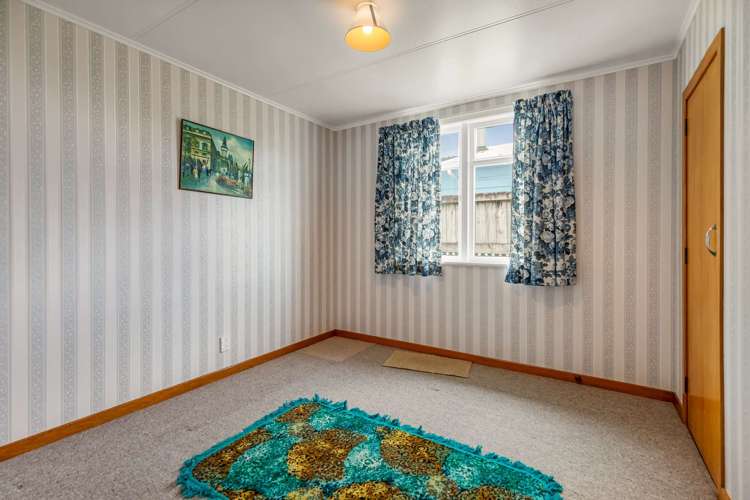 10 Humphrey Street Marton_13