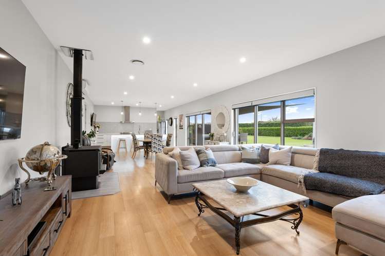 14 Whitcombe Place Darfield_9