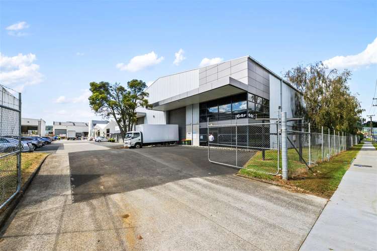 64 Hunua Road Papakura_2