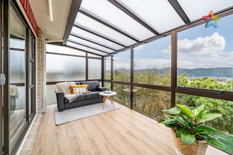 4 Gainsborough Grove Belmont_1