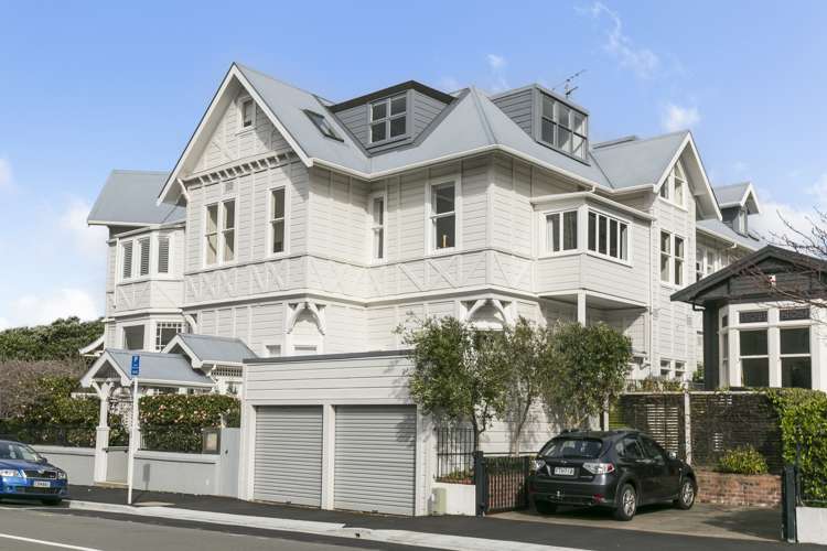 7/33 Hobson Street Thorndon_0