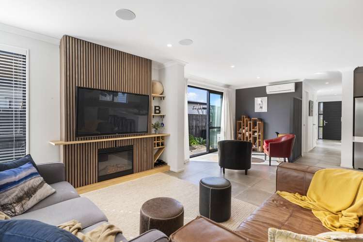 72 Constellation Avenue Beachlands_5