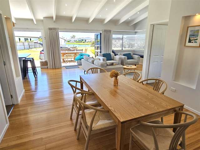 133 Harbour Drive Matarangi_1