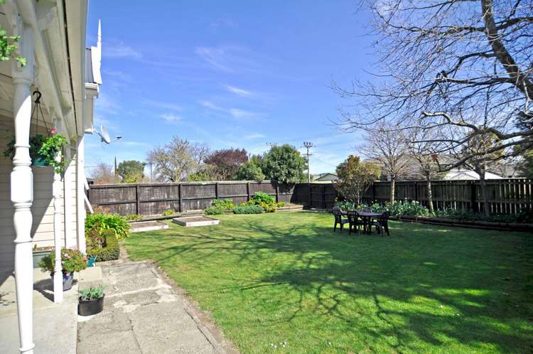 2 Ellis Street Brightwater_21