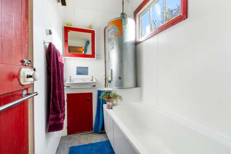 21 Baldwin Street North East Valley_14