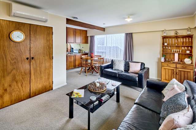 15b Florio Terrace Tawa_4