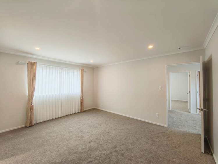 38 Chartwell Avenue Glenfield_11