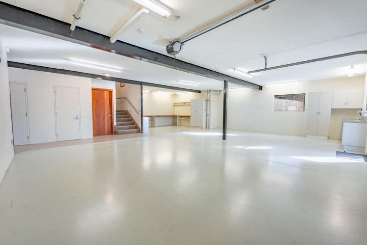 18 Kitchener Square Highfield_21