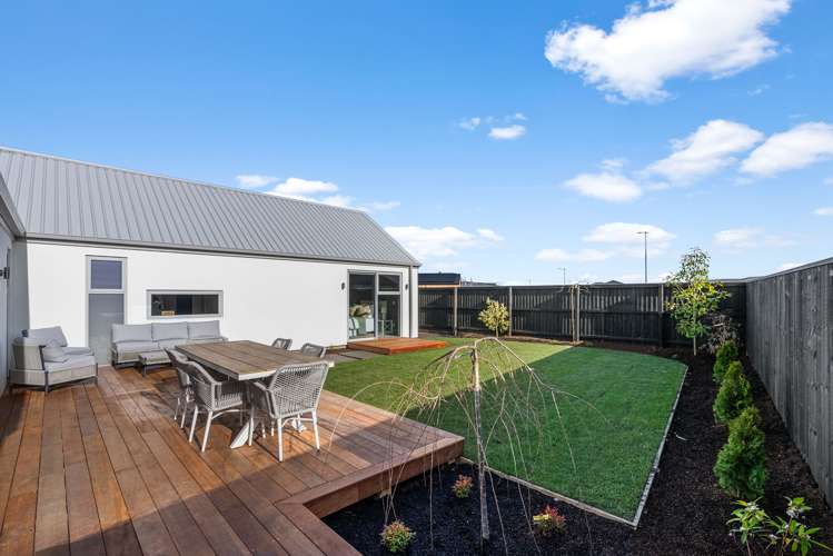 64 Whitehorn Drive Lincoln_26