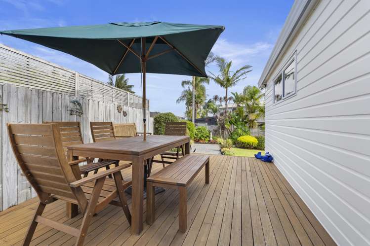 11 Vista Motu Red Beach_21