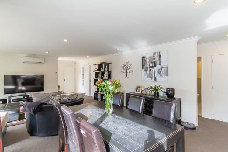 7 Aran More Place Belmont_6