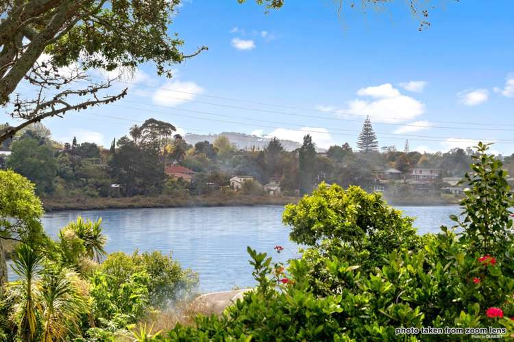 72 Cobham Crescent Kelston_1