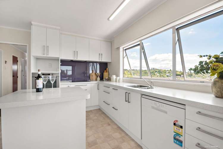 5 Summit Drive Torbay_3