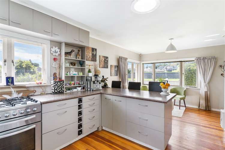 13 Manse Road Pahurehure_5