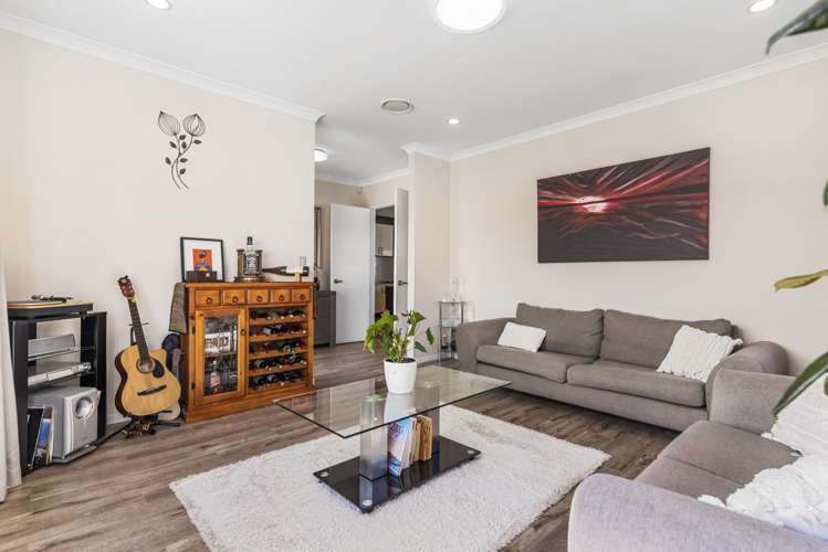 63 Seventh View Avenue Beachlands_9