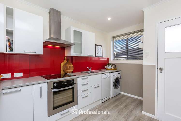 2/16 Riverbank Street Ebdentown_7