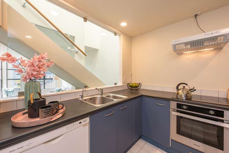 2/26 Buller Street Te Aro_8