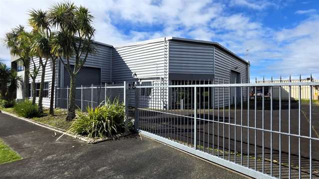 36 Paramount Drive Henderson_1