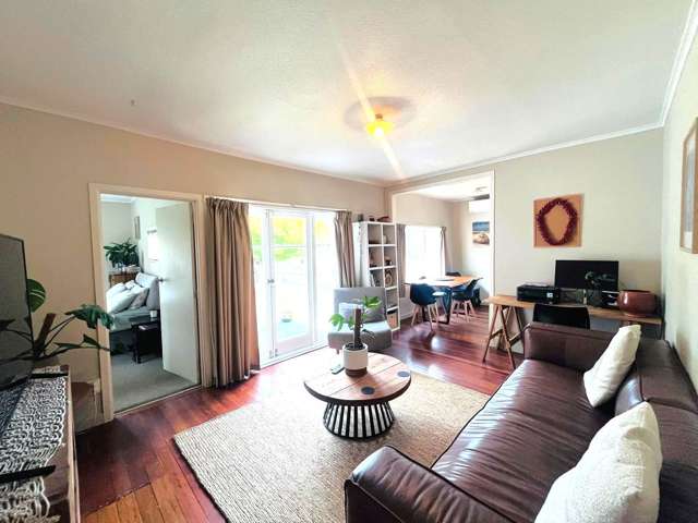8 Peachgrove Road Te Atatu Peninsula_2