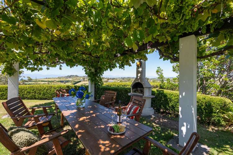 20 Brooks View Heights_2