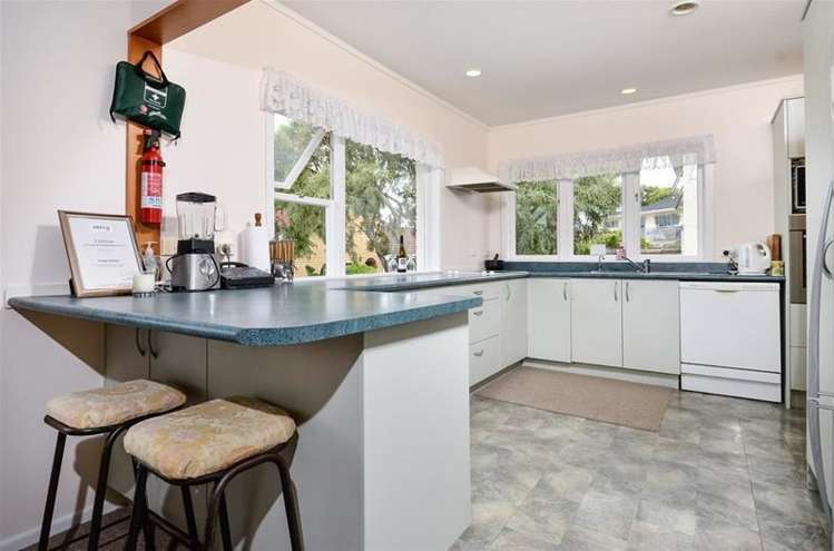 5 Covil Avenue Te Atatu South_7