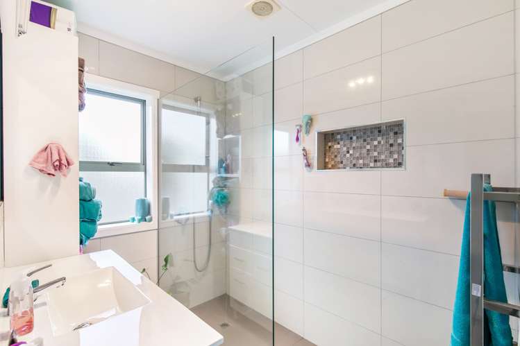 12 Bamboo Grove Kelston_12