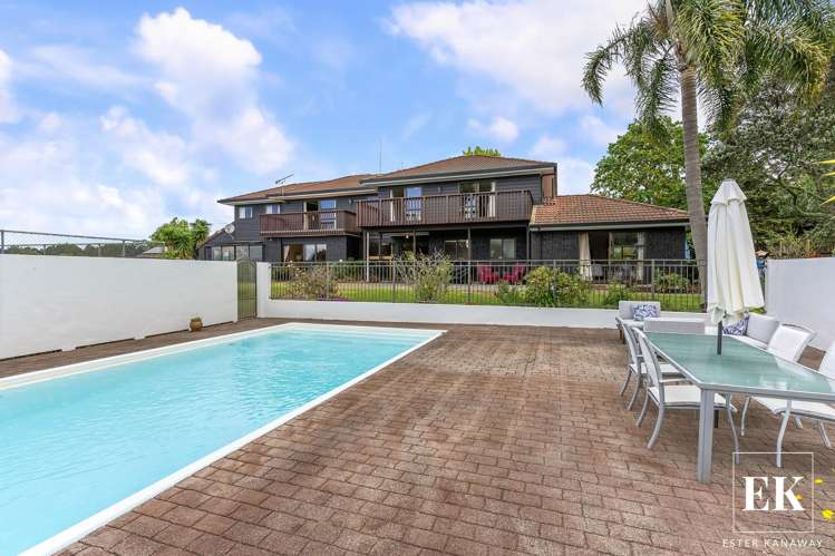 21 Laingfield Terrace Laingholm_33