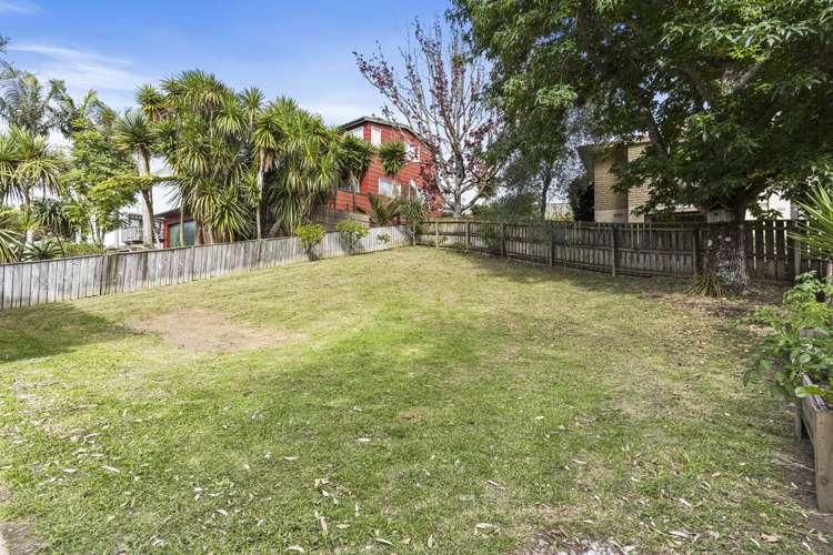 99 Cook Street Cockle Bay_11