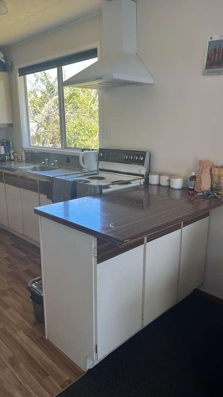 2/1 Matua Place Clendon Park_7