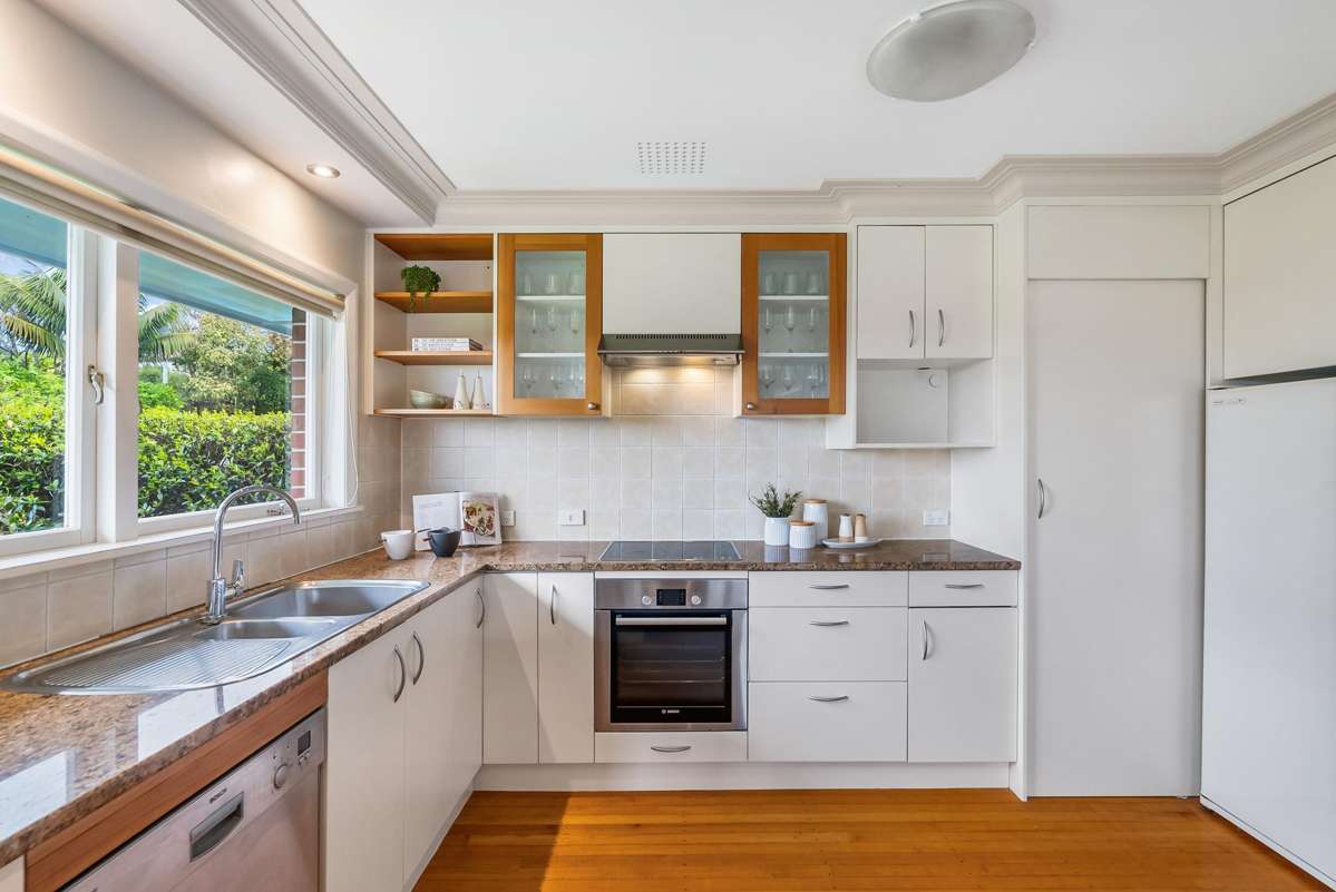 36 Roberta Avenue_5