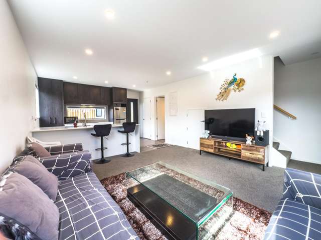 6/17 Frederick Street Waltham_3