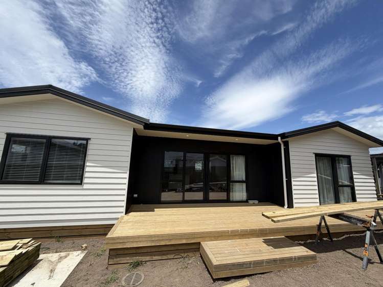 166 Captain Springs Road_0