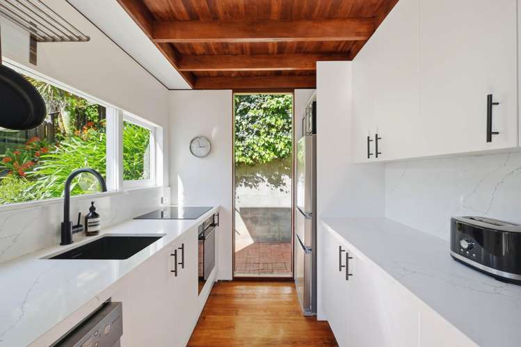 2/64 Hapua Street_3