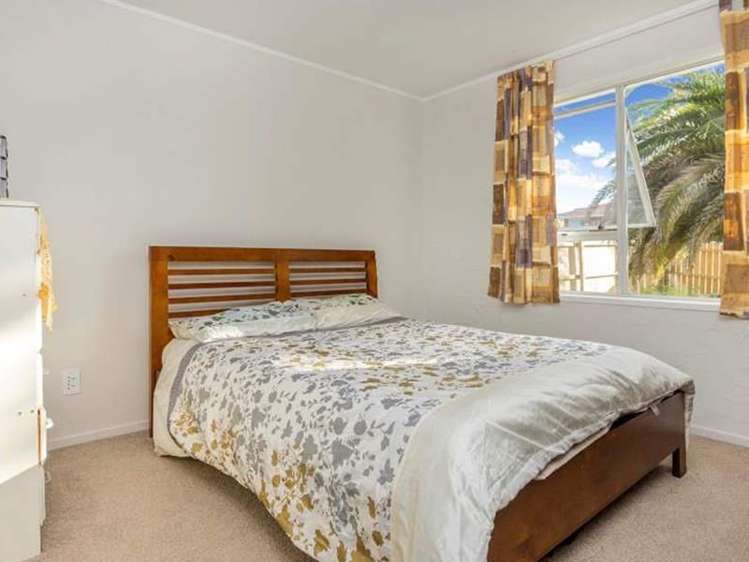 24 Solar Road Glen Eden_5