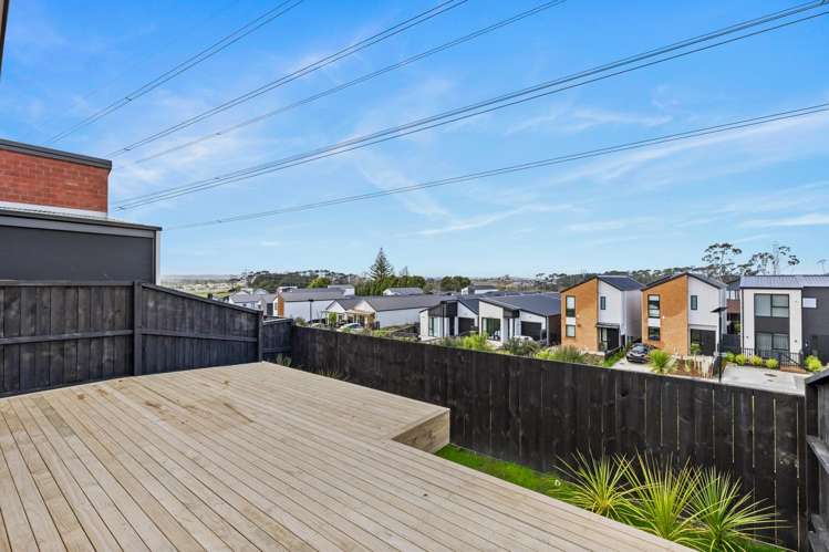 24 Puwha Street Massey_11