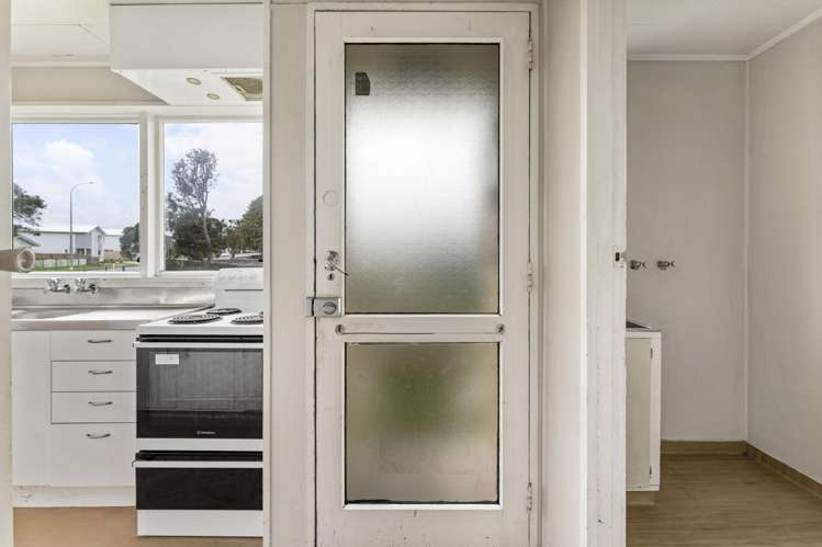 134 Mahia Road Wattle Downs_5