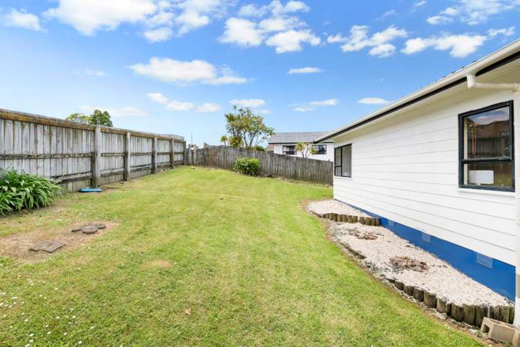 63 Athena Drive Totara Vale_16