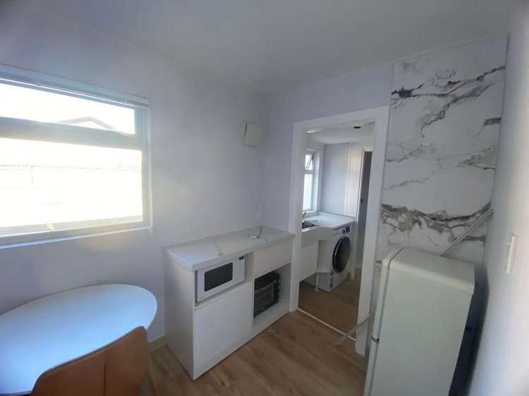 12B/336 Worcester Street Linwood_8