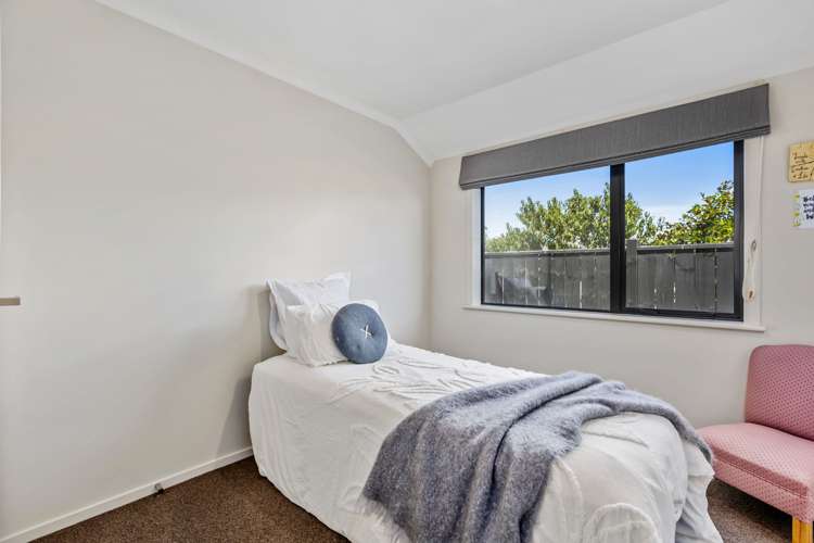 14 Feist Street Carterton_14