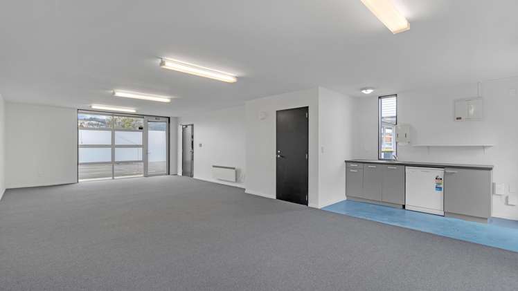 8/27 Waterman Place Ferrymead_14