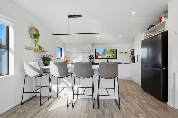 127 Ennis Avenue Pakuranga Heights_11