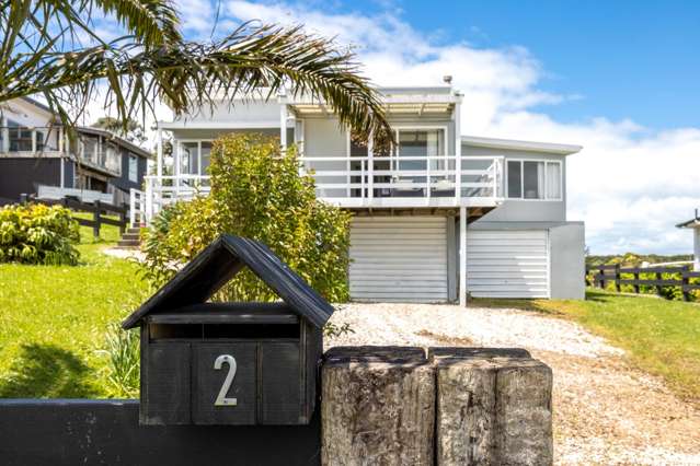 Coastal Charm and Sea Vistas