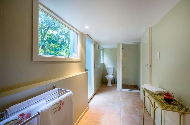 8 Rangitoto View Road Cockle Bay_22