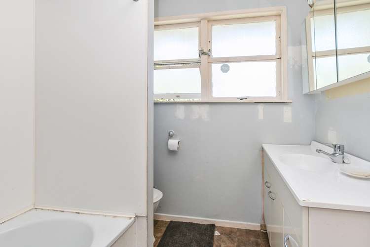 1/2 Hinau Street New Lynn_8