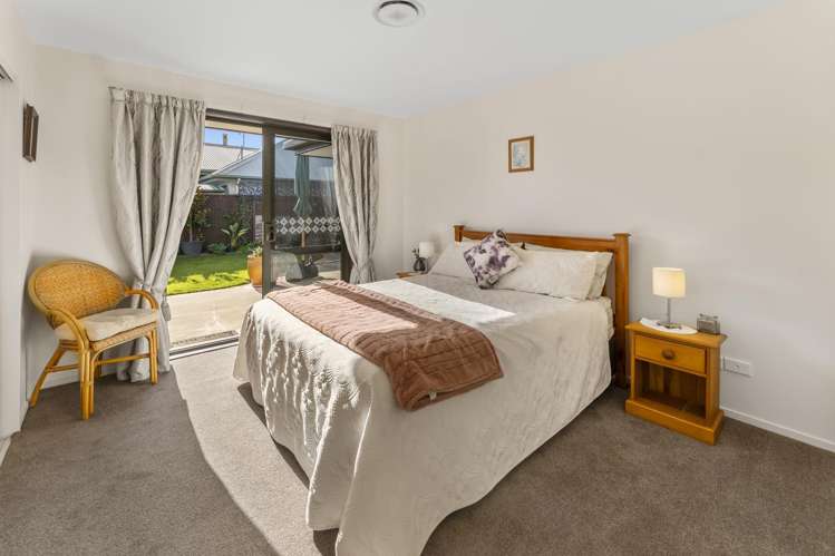 40 Tyree Drive Stoke_16