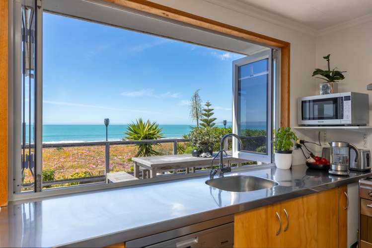 120 Rarangi Beach Road Rarangi_8